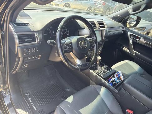 Used 2021 Lexus GX 460 Premium w/ Premium Package AWD/4WD image 22