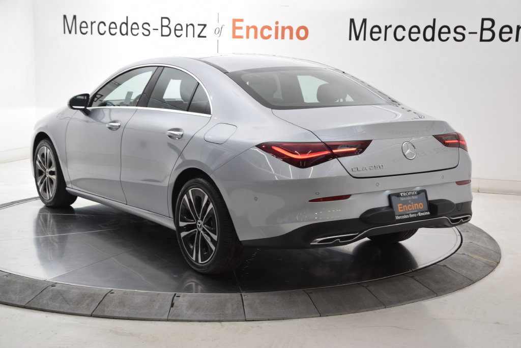 Used 2026 Mercedes-Benz CLA 250 image 4