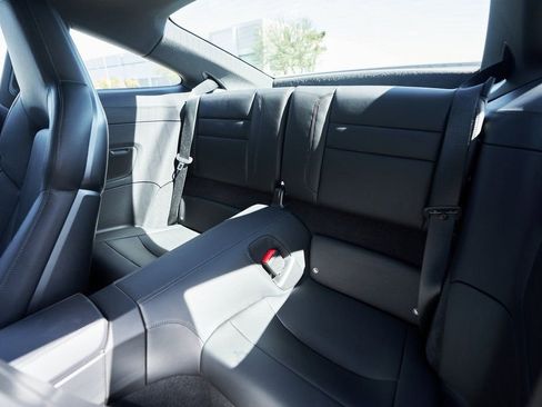 Used 2024 Porsche 911 Carrera 4S w/ Premium Package image 39