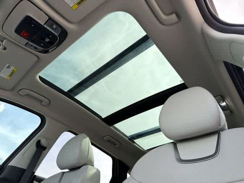 Certified 2024 Hyundai Tucson Limited image 16