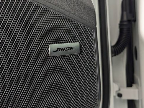 New 2026 Porsche Cayenne AWD/4WD image 28