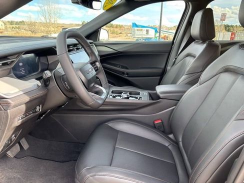 New 2026 Jeep Cherokee Limited AWD/4WD image 10