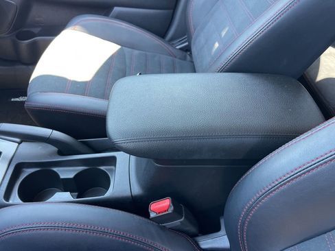 Used 2025 Mitsubishi Outlander Sport SE AWD/4WD image 14