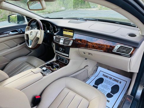 Used 2012 Mercedes-Benz CLS 550 image 14