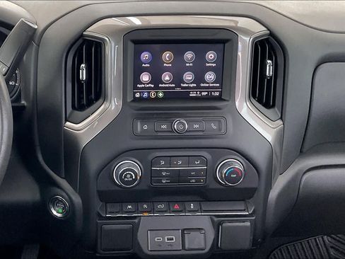 Used 2026 Chevrolet Silverado 1500 Custom AWD/4WD image 15