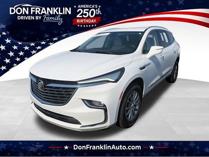 Used 2023 Buick Enclave Essence w/ Trailering Package, 5000 lbs.