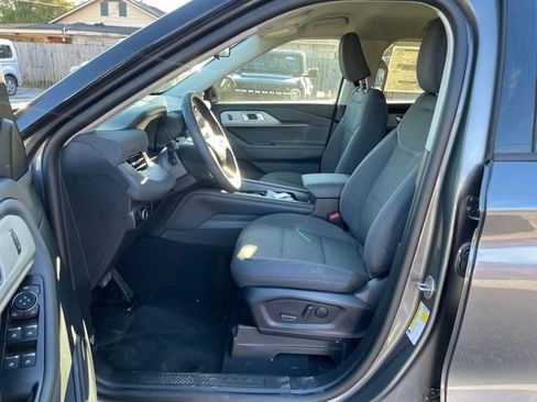 New 2026 Ford Explorer Active image 9