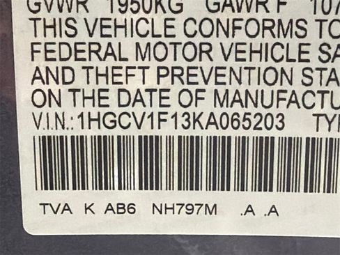 Used 2019 Honda Accord LX image 30