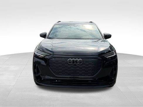 Certified 2023 Audi Q4 e-tron Prestige w/ Black Optic Package AWD/4WD image 2