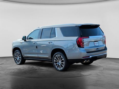 New 2026 GMC Yukon Denali w/ Denali Reserve Package AWD/4WD image 6