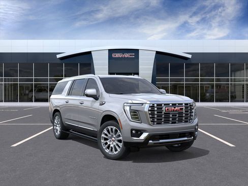 New 2026 GMC Yukon XL Denali w/ Sun & Power Step Package image 25