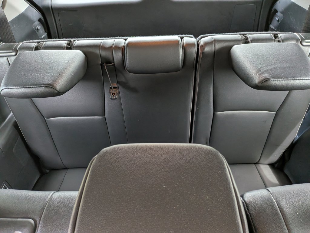 Used 2023 Toyota Highlander XLE FWD image 29