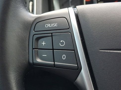 Used 2017 Volvo S60 T5 Inscription AWD/4WD image 22