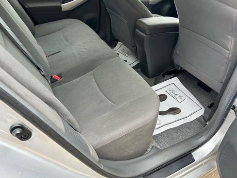Used 2010 Toyota Prius Five image 11