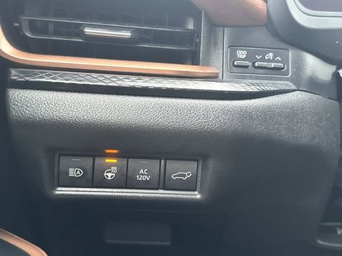 Used 2024 Toyota Grand Highlander AWD Hybrid image 35