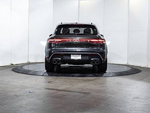 Certified 2025 Porsche Macan Turbo AWD/4WD image 6