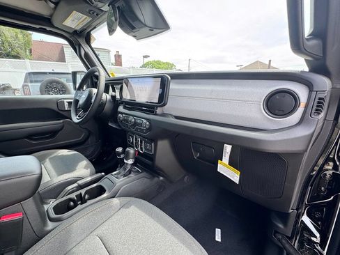 New 2026 Jeep Wrangler Unlimited Sport AWD/4WD image 15