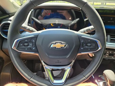 New 2026 Chevrolet Trax LT w/ Driver Confidence Package FWD image 16