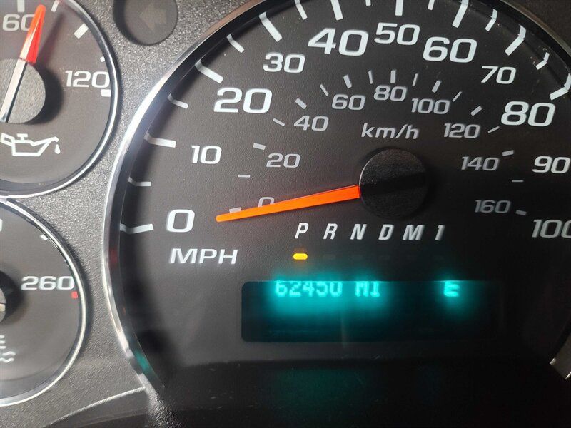 Used 2021 Chevrolet Express 2500 Extended w/ Driver Convenience Package RWD image 14