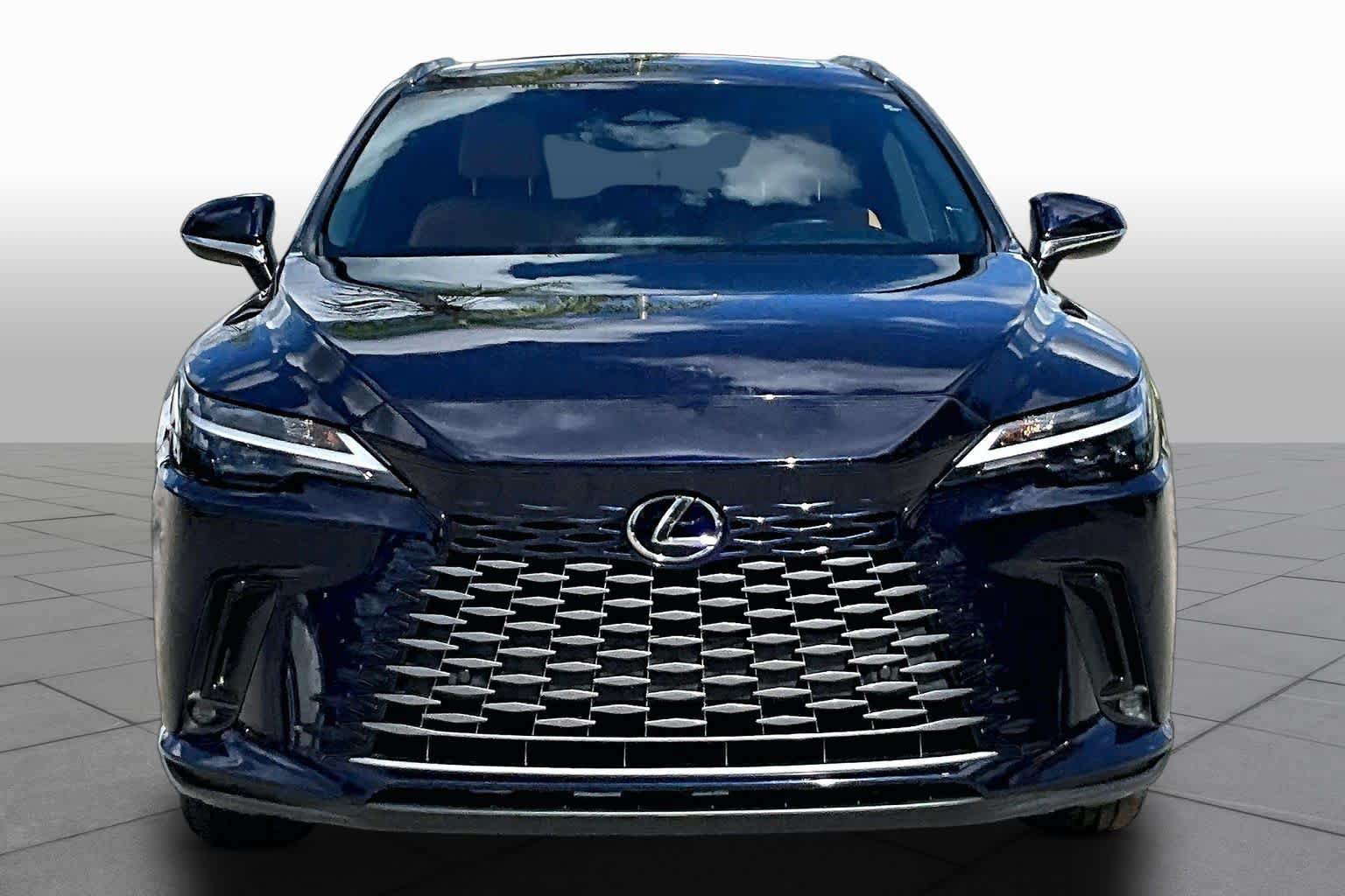 Used 2024 Lexus RX 350 Premium w/ Cold Area Package FWD image 4