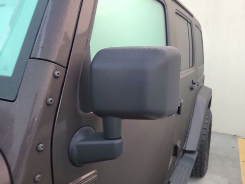 Used 2013 Jeep Wrangler Unlimited Sahara w/ Connectivity Group image 6