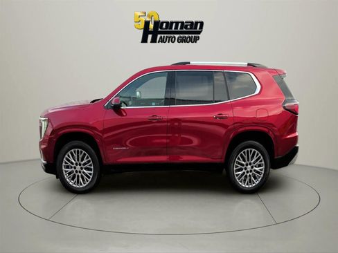Used 2025 GMC Acadia Denali image 2