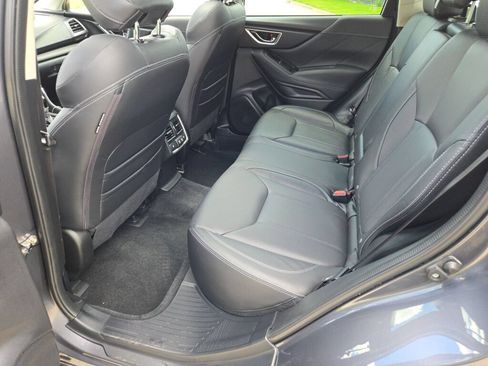 Used 2022 Subaru Forester Touring AWD/4WD image 18