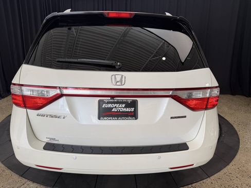 Used 2013 Honda Odyssey Touring image 7