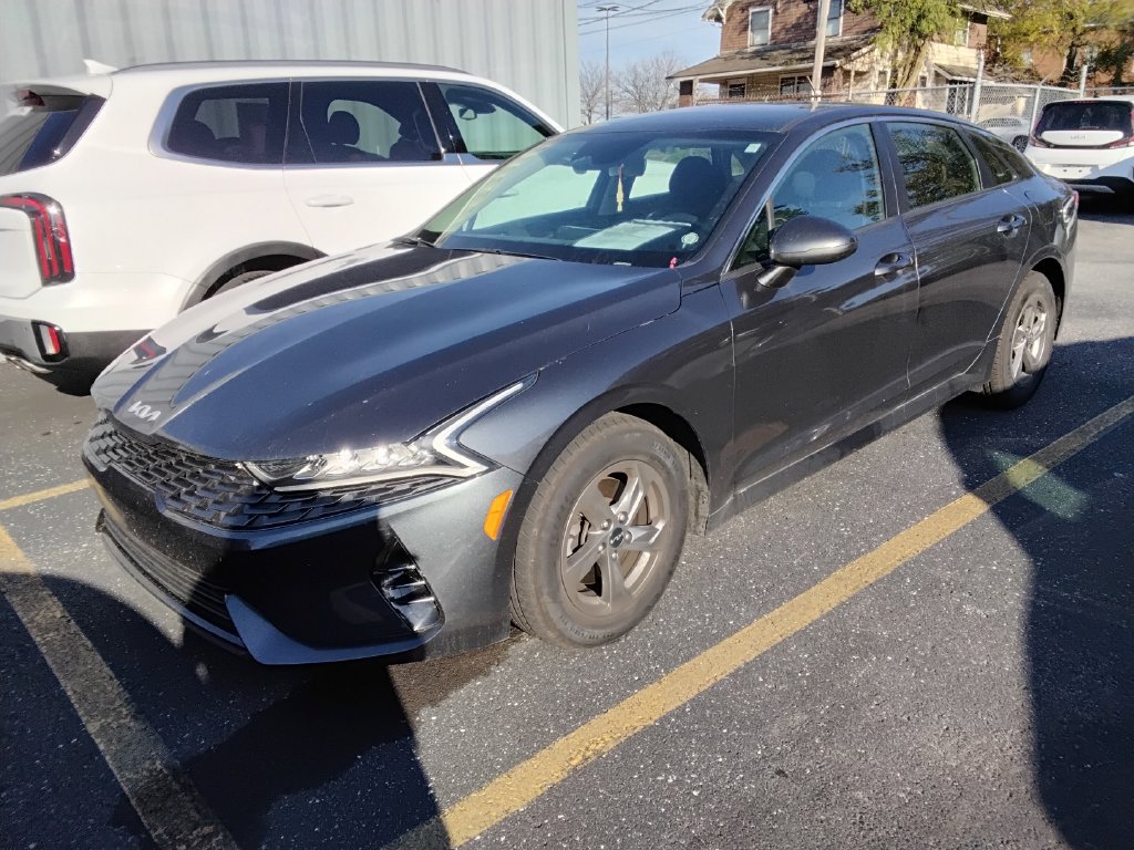 Used 2023 Kia K5 LXS FWD image 2