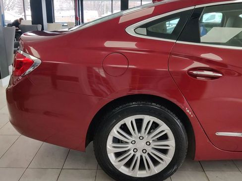 Used 2018 Buick LaCrosse Essence w/ Sights and Sounds Package image 8