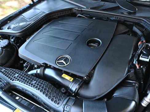 Used 2021 Mercedes-Benz C 300 Cabriolet image 26
