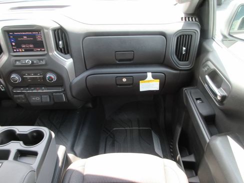 New 2026 Chevrolet Silverado 1500 Custom w/ Turbomax Blackout Package AWD/4WD image 18