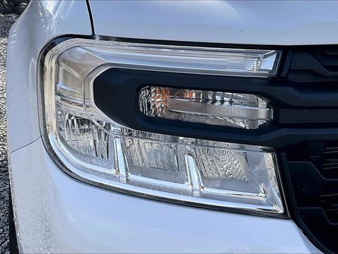 Used 2022 Ford Maverick XL image 23