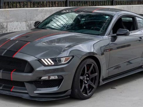 Used 2016 Ford Mustang Shelby GT350R w/ GT350R Equipment Group 920A image 1