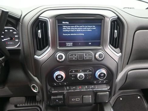 Used 2021 GMC Sierra 1500 AT4 AWD/4WD image 8