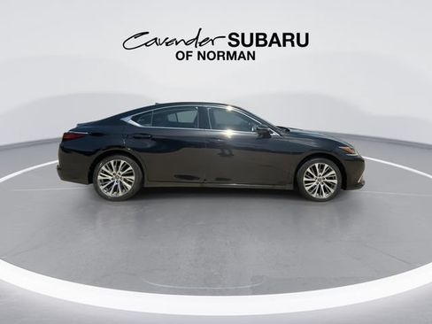 Used 2019 Lexus ES 350 w/ Premium Package FWD image 2