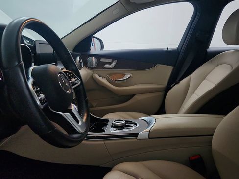 Used 2019 Mercedes-Benz C 300 4MATIC Sedan image 17