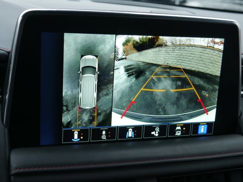 Certified 2023 Chevrolet Suburban RST w/ Luxury Package image 23