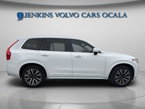 Used 2020 Volvo XC90 T6 Momentum w/ Protection Package Premier AWD/4WD image 2