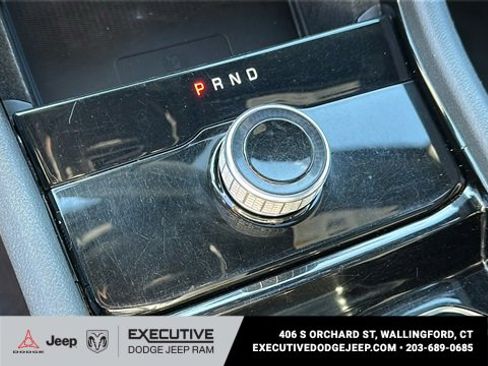 Used 2022 Jeep Grand Cherokee L Laredo image 18