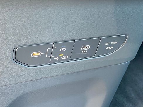 New 2026 Kia EV9 Light RWD image 36
