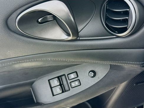 Used 2024 Nissan Z Performance w/ Floor Mat Package image 21