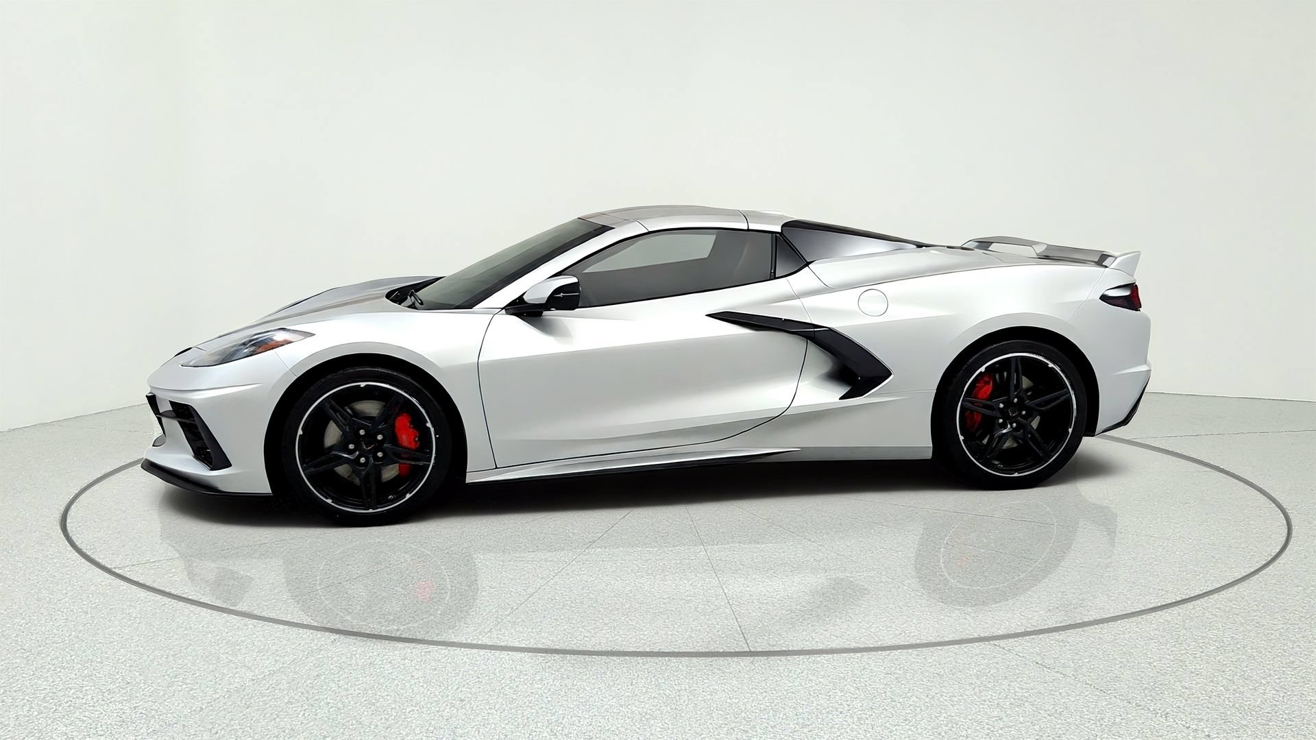 Certified 2020 Chevrolet Corvette Stingray Premium Conv w/ 3LT Preferred Equipment Group RWD image 2