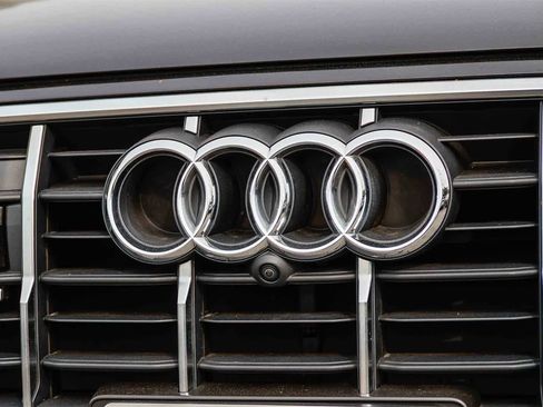 Used 2022 Audi Q7 Premium Plus w/ Premium Plus Package image 11