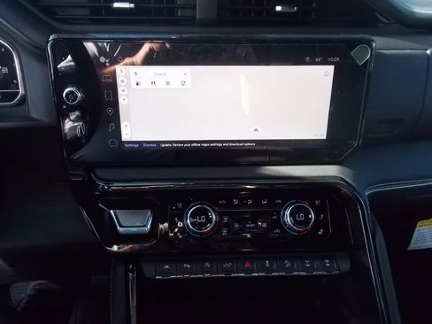 Used 2024 GMC Sierra 1500 AT4X w/ AT4X AEV Edition image 27