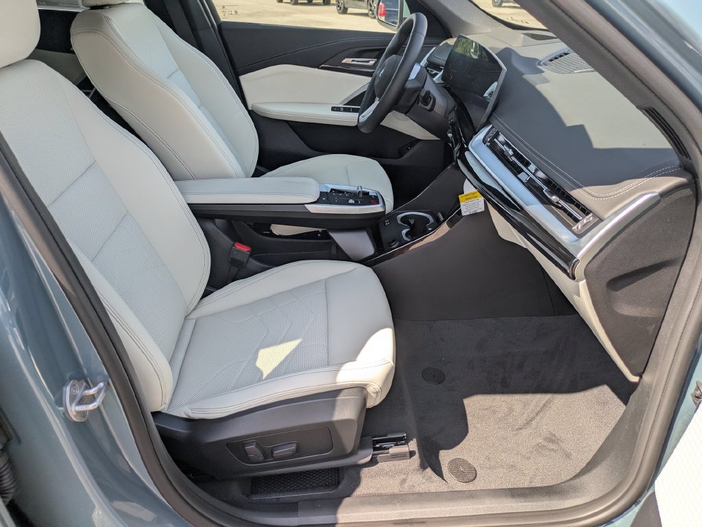 New 2026 BMW X1 xDrive28i w/ Technology Package AWD/4WD image 26