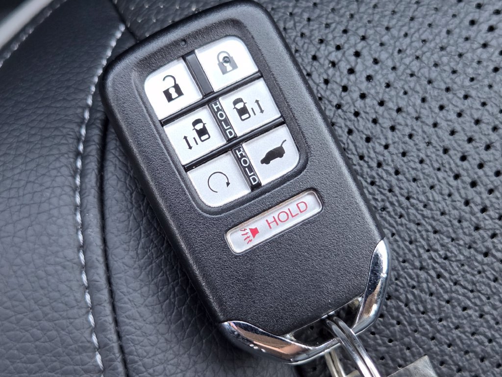 Certified 2024 Honda Odyssey Elite image 46