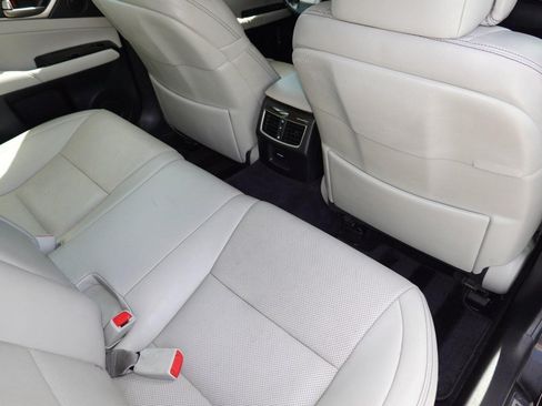 Used 2013 Lexus GS 350 w/ Luxury Pkg RWD image 25