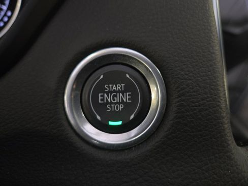 Used 2023 Cadillac XT4 Premium Luxury w/ Driver Assist Package FWD image 17