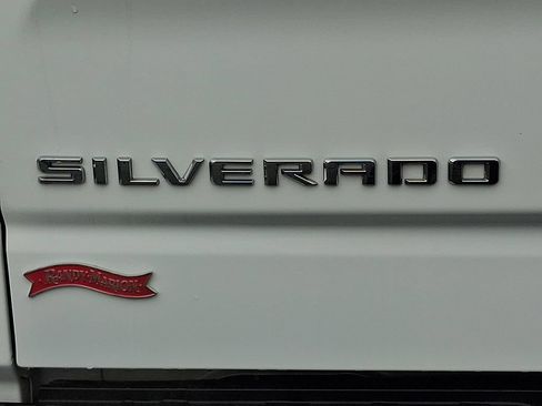 Used 2025 Chevrolet Silverado 1500 LTZ w/ LTZ Premium Package AWD/4WD image 30